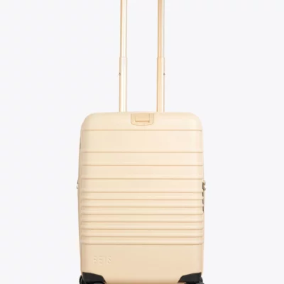 Béis Carry-On Roller Bag